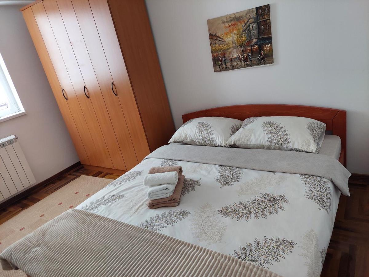 קראלג'בו Apartman Dordevic מראה חיצוני תמונה